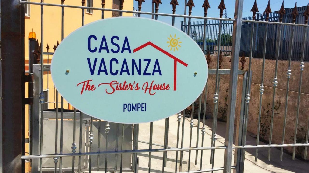 Casa Vacanza The Sisters House Pompei Bagian luar foto